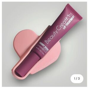 Beauty Creations detachable holder